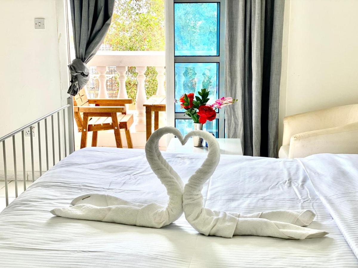 Comfortable Private Rooms In Compound Housing Dubai Ngoại thất bức ảnh